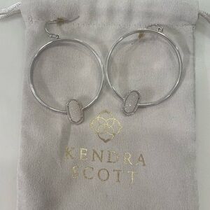Kendra Scott hoop earrings with jewel